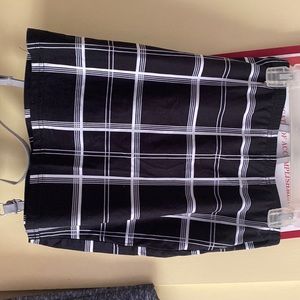 Black and white shein skirt